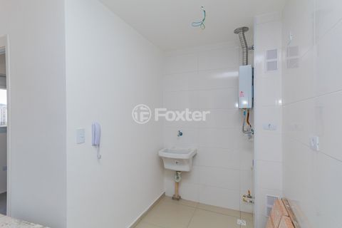 Image 7 - 928754