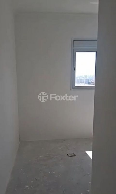 Image 3 - 928754