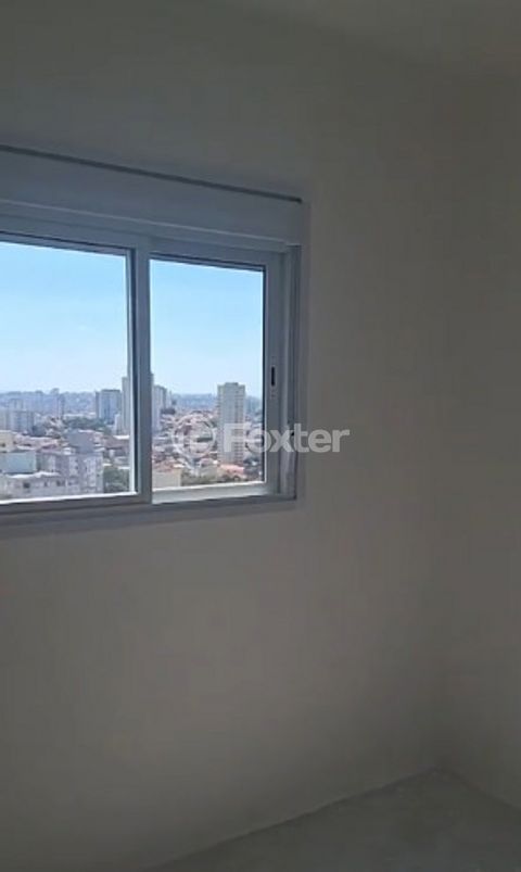 Image 4 - 928754