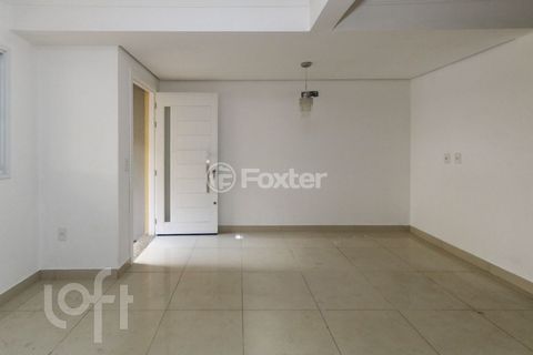 Image 5 - 928776
