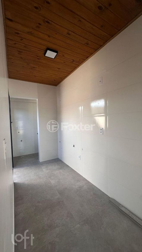 Image 3 - 928816