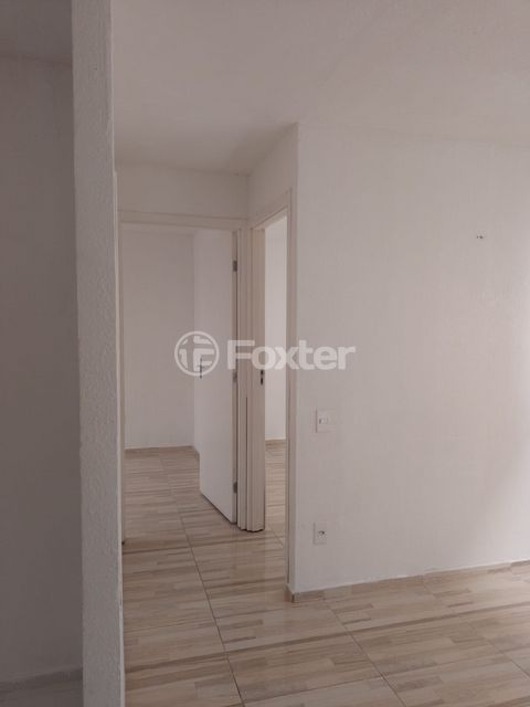 Image 5 - 928876