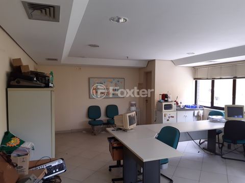 Image 7 - 928884