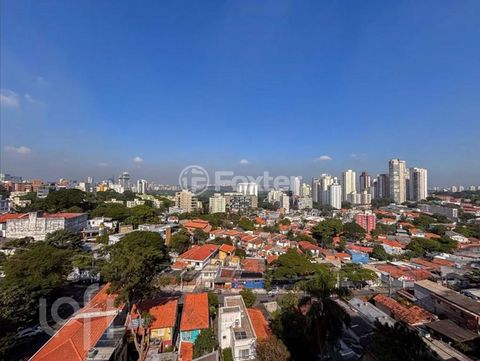 Image 17 - 928897