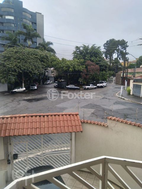 Image 4 - 928912
