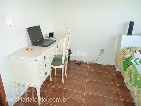 Image 5 - 928922
