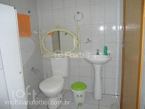 Image 9 - 928922