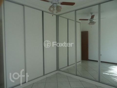 Image 3 - 928930