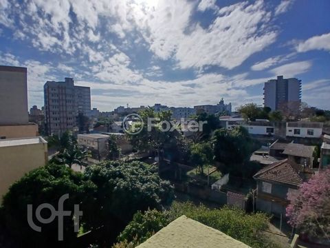 Image 13 - 928944
