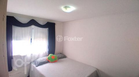 Image 8 - 928952