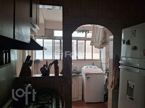 Image 7 - 928972