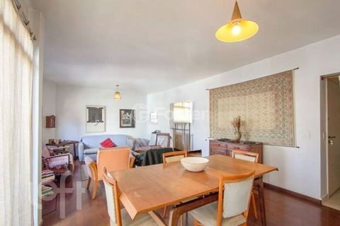 Image 3 - 928979