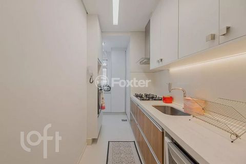 Image 6 - 928989