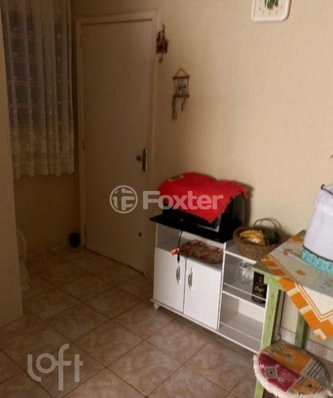 Image 7 - 929008
