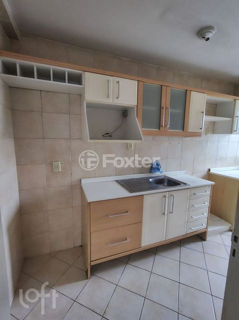 Image 4 - 929133
