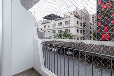 Image 4 - 929147
