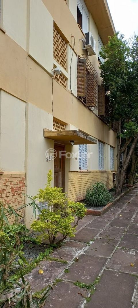 Image 3 - 929206