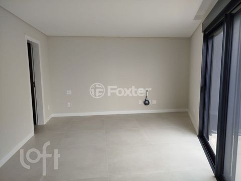 Image 7 - 929215