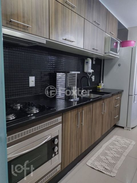 Image 8 - 929233