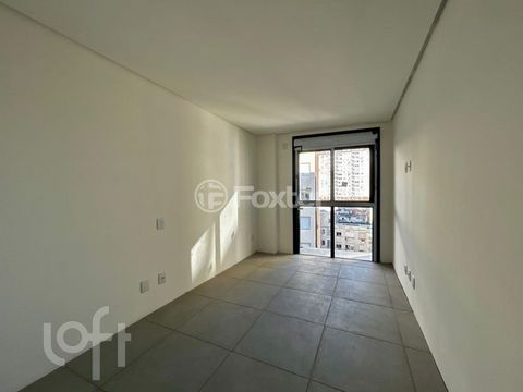 Image 5 - 929267