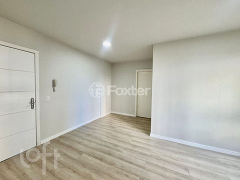 Image 3 - 929327