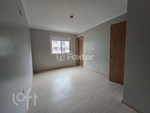 Image 7 - 929334