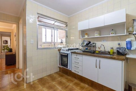 Image 3 - 929345