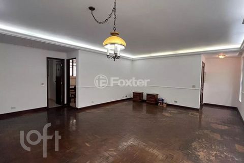 Image 4 - 929351
