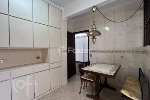 Image 7 - 929351