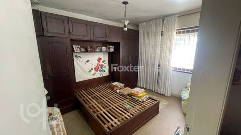 Image 7 - 929358