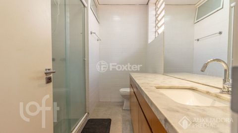Image 7 - 929364
