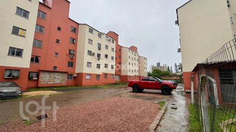 Image 4 - 929370