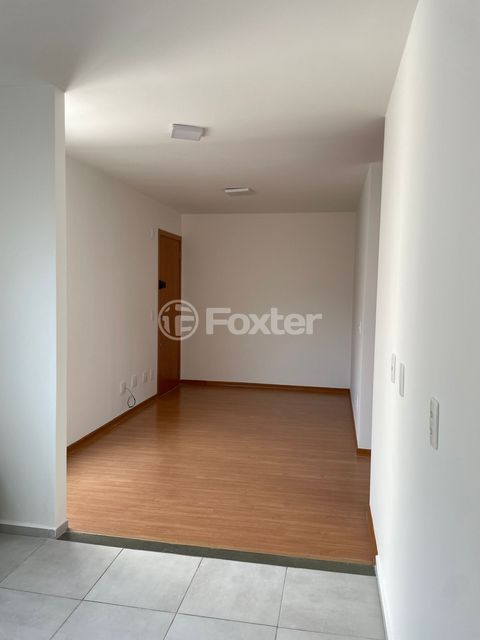 Image 3 - 929376