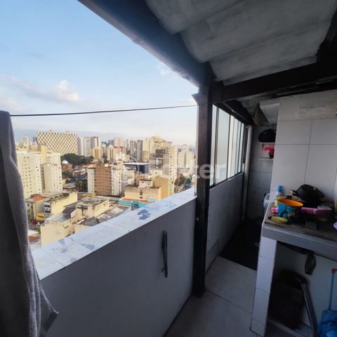 Image 11 - 929391