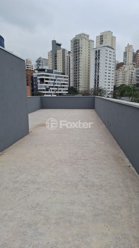 Image 10 - 929399