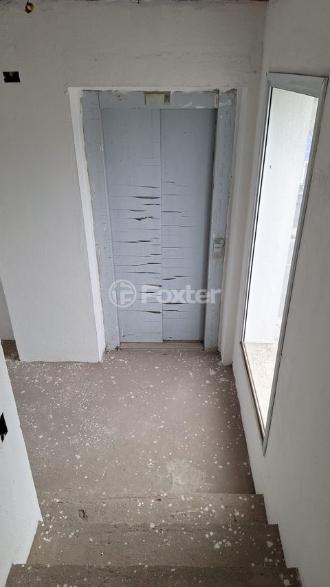Image 3 - 929399