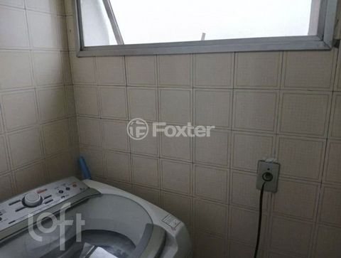 Image 8 - 929413