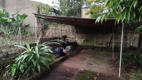Image 8 - 929458