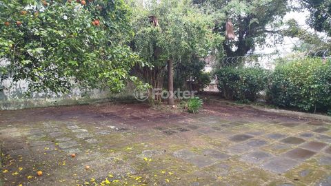 Image 7 - 929458