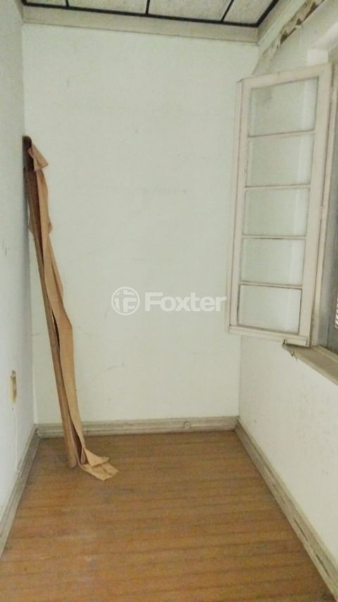 Image 3 - 929458