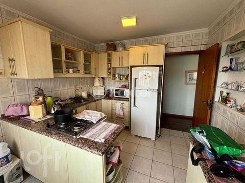 Image 1 - 929502