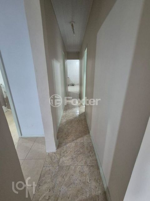 Image 6 - 929503