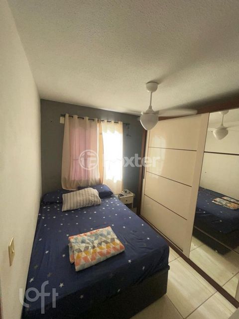 Image 7 - 929504