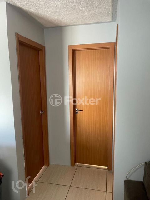 Image 3 - 929504