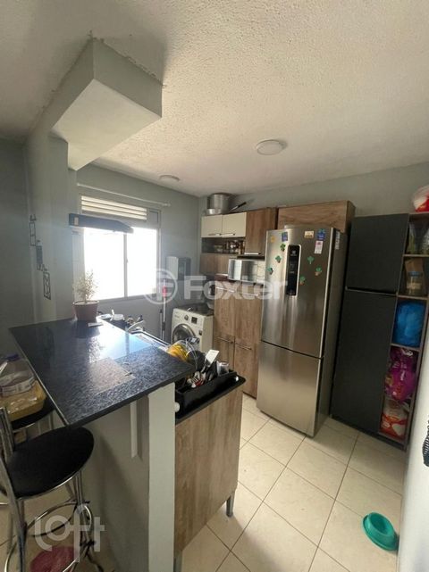 Image 1 - 929504