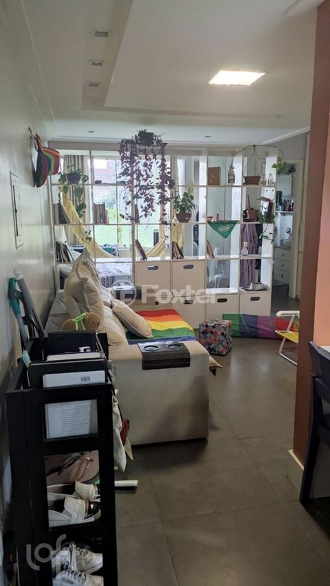 Image 4 - 929511