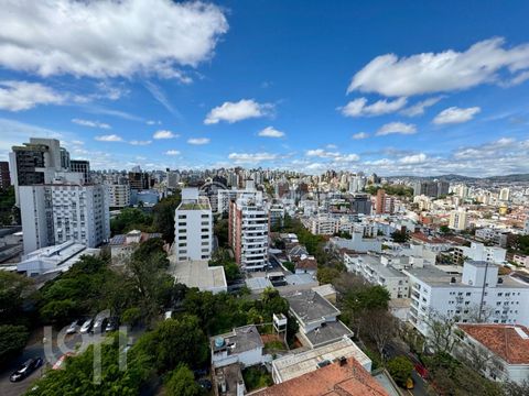 Image 4 - 929539