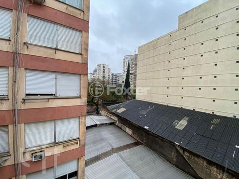 Image 7 - 929585
