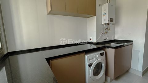 Image 4 - 929593