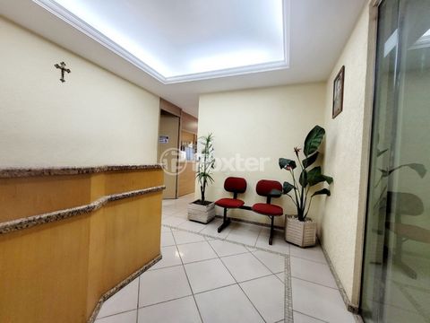 Image 7 - 929642